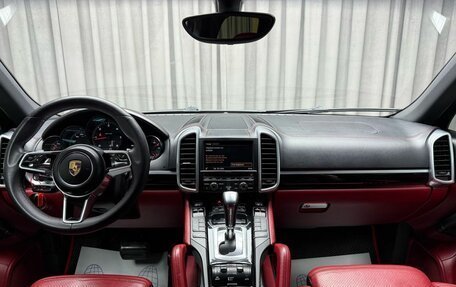 Porsche Cayenne III, 2015 год, 2 599 000 рублей, 11 фотография