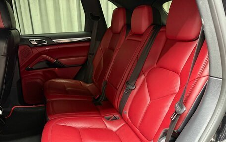 Porsche Cayenne III, 2015 год, 2 599 000 рублей, 33 фотография