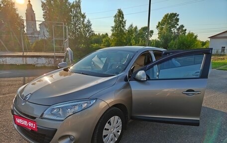 Renault Megane III, 2011 год, 725 000 рублей, 7 фотография
