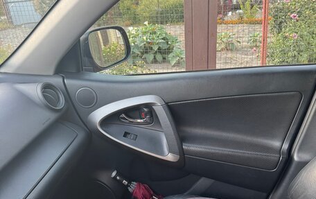 Toyota RAV4, 2011 год, 1 350 000 рублей, 8 фотография