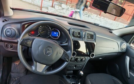 Renault Sandero II рестайлинг, 2016 год, 1 050 000 рублей, 9 фотография
