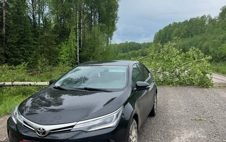 Toyota Corolla, 2018 год, 1 300 000 рублей, 14 фотография