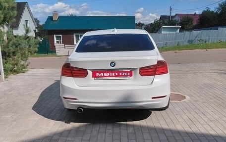 BMW 3 серия, 2013 год, 1 230 000 рублей, 3 фотография