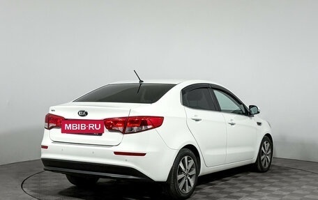 KIA Rio III рестайлинг, 2016 год, 900 000 рублей, 5 фотография