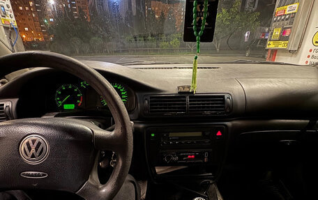 Volkswagen Passat B5+ рестайлинг, 1997 год, 390 000 рублей, 13 фотография