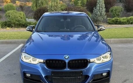 BMW 3 серия, 2016 год, 2 540 000 рублей, 14 фотография