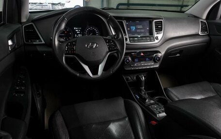 Hyundai Tucson III, 2017 год, 1 999 000 рублей, 6 фотография