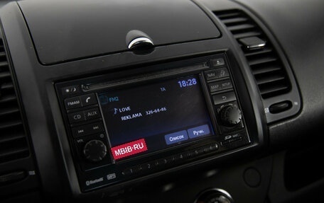 Nissan Note II рестайлинг, 2013 год, 899 000 рублей, 16 фотография