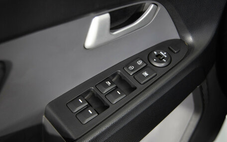 KIA Sportage III, 2011 год, 1 099 000 рублей, 20 фотография