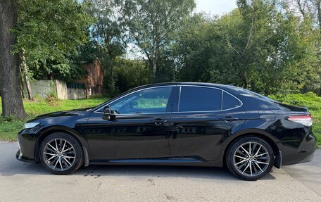Toyota Camry, 2022 год, 3 140 000 рублей, 3 фотография