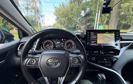 Toyota Camry, 2022 год, 3 140 000 рублей, 6 фотография