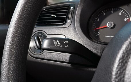 Volkswagen Polo VI (EU Market), 2011 год, 677 000 рублей, 13 фотография