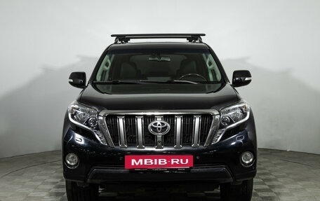 Toyota Land Cruiser Prado 150 рестайлинг 2, 2014 год, 2 499 777 рублей, 2 фотография