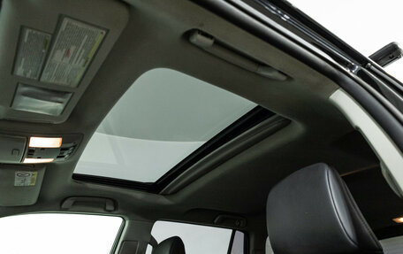 Toyota Land Cruiser Prado 150 рестайлинг 2, 2014 год, 2 499 777 рублей, 21 фотография