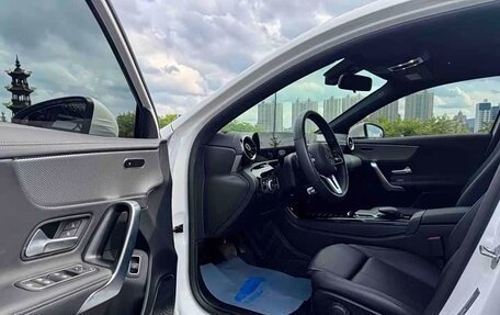Mercedes-Benz A-Класс, 2022 год, 2 254 000 рублей, 7 фотография