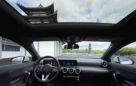 Mercedes-Benz A-Класс, 2022 год, 2 254 000 рублей, 9 фотография