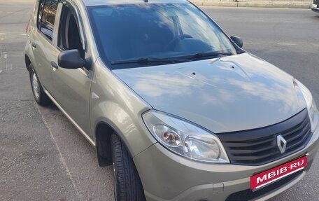 Renault Sandero I, 2012 год, 490 000 рублей, 2 фотография