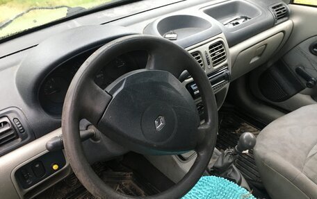 Renault Symbol I, 2002 год, 120 000 рублей, 3 фотография