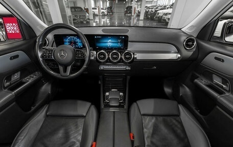 Mercedes-Benz GLB, 2020 год, 2 830 000 рублей, 8 фотография