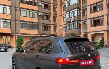 BMW X7, 2019 год, 5 690 000 рублей, 4 фотография