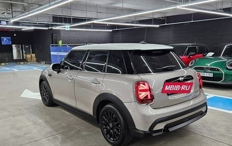 MINI Hatch, 2022 год, 2 050 000 рублей, 3 фотография