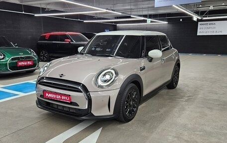 MINI Hatch, 2022 год, 2 050 000 рублей, 1 фотография