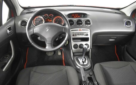 Peugeot 308 II, 2010 год, 389 900 рублей, 6 фотография
