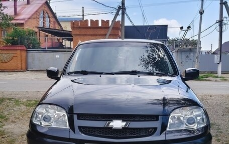Chevrolet Niva I рестайлинг, 2016 год, 620 000 рублей, 1 фотография