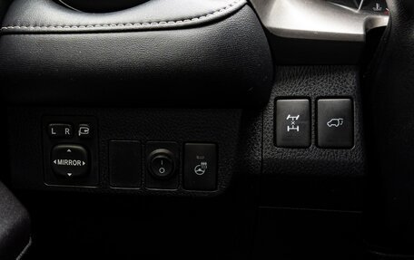 Toyota RAV4, 2015 год, 2 380 000 рублей, 17 фотография