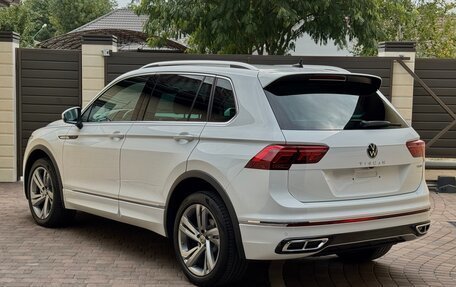 Volkswagen Tiguan II, 2021 год, 3 679 000 рублей, 6 фотография
