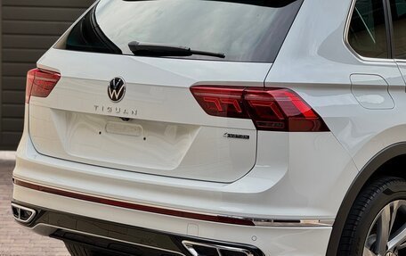 Volkswagen Tiguan II, 2021 год, 3 679 000 рублей, 17 фотография