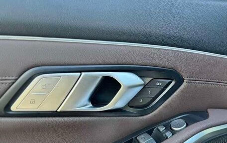 BMW 3 серия, 2023 год, 3 350 000 рублей, 13 фотография