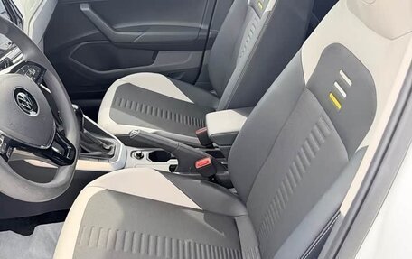 Volkswagen Polo, 2023 год, 1 450 000 рублей, 9 фотография