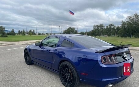 Ford Mustang VI рестайлинг, 2013 год, 1 745 000 рублей, 7 фотография