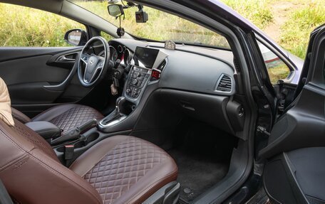 Opel Astra J, 2012 год, 900 000 рублей, 13 фотография