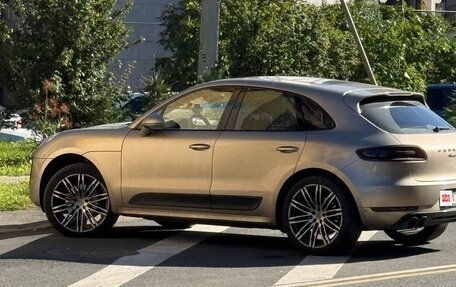 Porsche Macan I рестайлинг, 2014 год, 3 200 000 рублей, 2 фотография