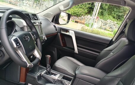 Toyota Land Cruiser Prado 150 рестайлинг 2, 2014 год, 3 399 000 рублей, 2 фотография