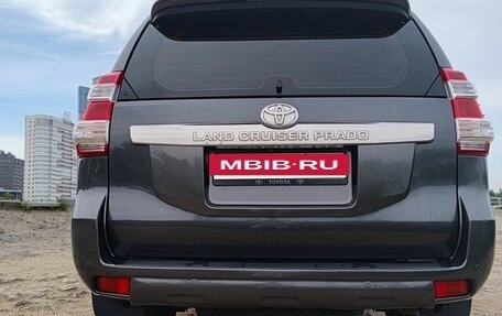Toyota Land Cruiser Prado 150 рестайлинг 2, 2014 год, 3 399 000 рублей, 9 фотография