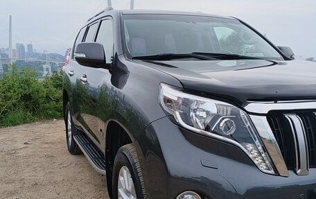 Toyota Land Cruiser Prado 150 рестайлинг 2, 2014 год, 3 399 000 рублей, 11 фотография