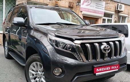 Toyota Land Cruiser Prado 150 рестайлинг 2, 2014 год, 3 399 000 рублей, 13 фотография