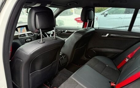 Mercedes-Benz C-Класс, 2013 год, 1 200 000 рублей, 34 фотография