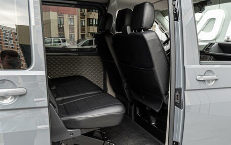 Volkswagen Transporter T6 рестайлинг, 2019 год, 3 950 000 рублей, 9 фотография