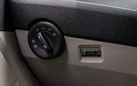 Volkswagen Transporter T6 рестайлинг, 2019 год, 3 950 000 рублей, 18 фотография