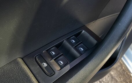 Skoda Rapid I, 2015 год, 1 049 000 рублей, 15 фотография