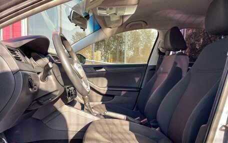 Volkswagen Jetta VI, 2015 год, 899 000 рублей, 9 фотография