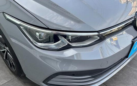 Volkswagen Golf VIII, 2022 год, 1 950 000 рублей, 10 фотография
