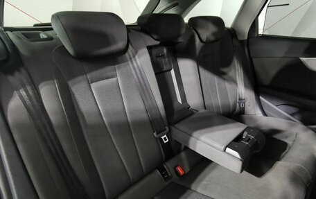 Audi A4, 2020 год, 2 995 000 рублей, 15 фотография