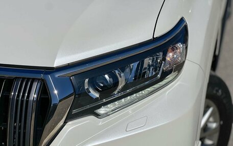 Toyota Land Cruiser Prado 150 рестайлинг 2, 2019 год, 5 190 000 рублей, 5 фотография