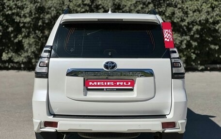Toyota Land Cruiser Prado 150 рестайлинг 2, 2019 год, 5 190 000 рублей, 6 фотография