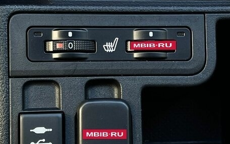 Toyota Land Cruiser Prado 150 рестайлинг 2, 2019 год, 5 190 000 рублей, 18 фотография